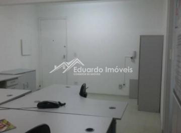 Comercial · 47m² · Sala Comercial 47m². Centro de Santo André. Ao lado do terminal de ônibus e estacão.