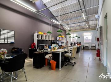 296300_i81vDT2r4gmrBr3C_2963005d2df0d3a184b.jpg · Predio Comercial 300 metro