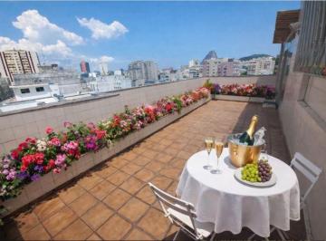 Apartamento de 3 quartos, Rio de Janeiro · Cobertura à venda, entre Flamengo/Laranjeiras. Diversas opções de planejamento. De 2.5MM por $2.2MM