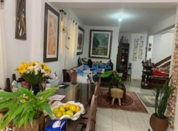 57a2253449b2e35b0630debcc6bbd61400cf9014 · Sua Casa Próxima ao Metrô Jabaquara: Espaço, Conforto e Quintal dos Sonhos!