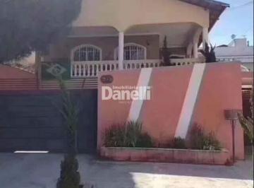Casa · 200m² · 4 Quartos · 5 Vagas · Excelente casa para venda no bairro Jardim das Nações em Taubaté