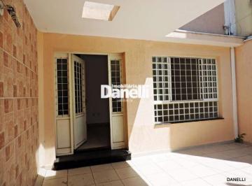Casa · 97m² · 3 Quartos · 2 Vagas · Casa à venda, 3 quartos, 1 suíte, 2 vagas, Centro - Taubaté/SP
