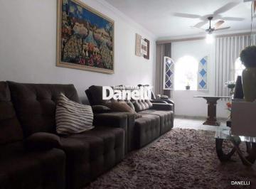 Casa · 120m² · 3 Quartos · 1 Vaga · Casa à venda, 3 quartos, 1 suíte, 1 vaga, Vila São José - Taubaté/SP