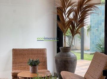 Casa · 200m² · 4 Quartos · 2 Vagas · Imóvel de luxo em Juquehy: Casa à venda com 4 quartos, 4 suítes, 3 salas e 200m² em São Sebastião-SP