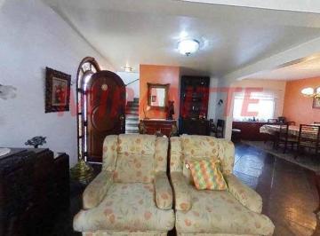 9cedbf09eaf4679af9369202c3e79d8b.jpg · Sobrado de 320m² com 3 quartos