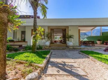 6013-20250924123245_zap.jpg · Linda casa reformada com vista para o verde e montanhas na Gávea.