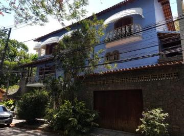 2019/07/98641661.jpg · CASA - CHARITAS