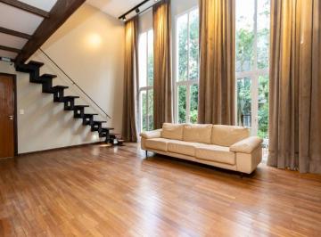Casa · 250m² · 3 Quartos · 3 Vagas · Casa com 3 quartos para alugar em Santa Felicidade