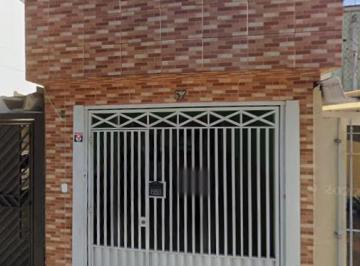 Casa · 140m² · 3 Quartos · 1 Vaga · Sobrado de 140m² no Jd. do Mar em SBC - SP