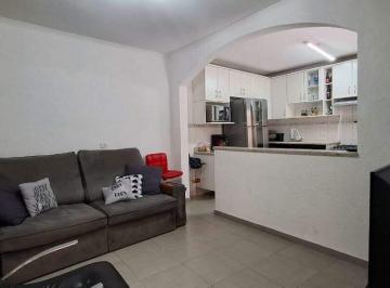 Casa · 218m² · 3 Quartos · 4 Vagas · Sobrado com 232 m² localizado no bairro Palmares em Santo André.