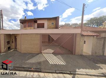 Casa · 246m² · 3 Quartos · 4 Vagas · Sobrado - Alto Padrão com 246 m² - Bairro Campestre - Santo André