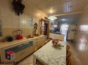 Casa · 260m² · 4 Quartos · 4 Vagas · Casa Térrea de 260m² no Bairro Mussolini em São Bernardo do Campo - SP