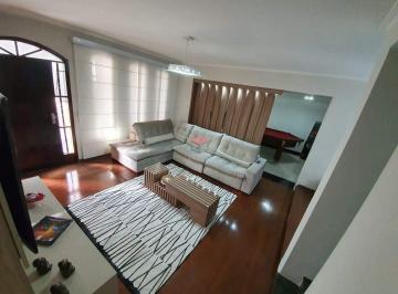 Casa · 266m² · 3 Quartos · 3 Vagas · Sobrado de 266m² na Vila Gilda em Santo André- SP