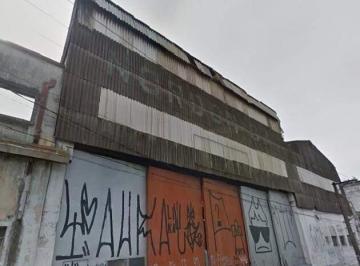 Comercial · 8020m² · Galpão com total de 8.500 m² localizado no Bairro Campestre em Santo André/SP.
