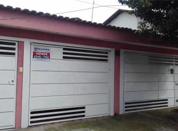 Casa · 198m² · 4 Quartos · 2 Vagas · Casa com 250 m² localizada no Bairro Capuava em Santo André.
