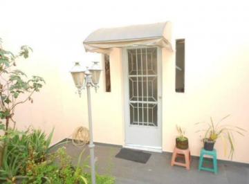 Casa · 200m² · 4 Quartos · 2 Vagas · Casa- 200m², Jordanópolis- São Bernardo do Campo - SP