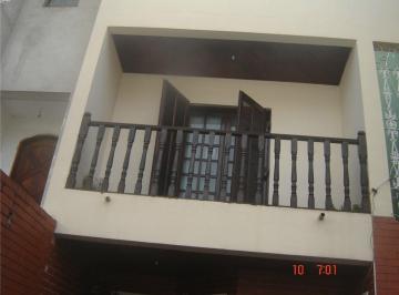 Casa · 161m² · 3 Quartos · 3 Vagas · Sobrado com 161 m² localizado no Bairro Campestre em Santo André/SP.