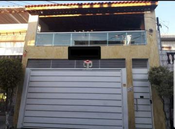 Casa · 250m² · 2 Quartos · 2 Vagas · Casa- 250m², Campanário- Diadema- SP.