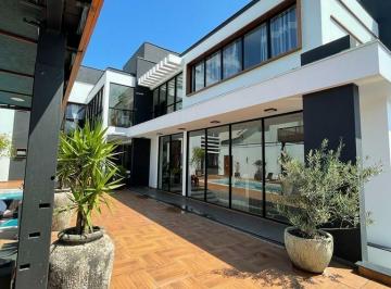 pkxqzi2ntjlztg4m2qyyjnj_md · CASA ALTO PADRÃO
