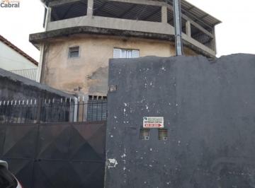 Casa · 388m² · 2 Quartos · 2 Vagas · Ótima Casa para Investidor no Tremembé