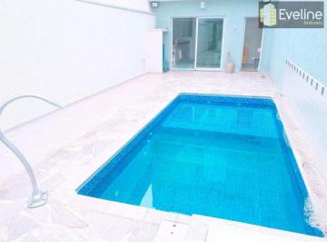 Casa · 300m² · 5 Vagas · Casa a Venda em Mogi - Vila Oliveira - 4 Suítes - 300m²