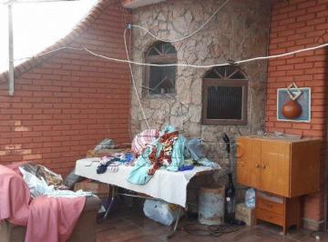 63111_i77N3_631116602c81cd26ed.jpg · CASA,4 Dormitorio(s) bairro Santo André