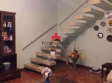 Casa · 240m² · 3 Quartos · 2 Vagas · Amplo Sobrado Frontal na Ponte Rasa