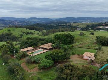 Rural · 798000m² · 2 Quartos · 2 Vagas · Fazenda à venda em Amparo/SP