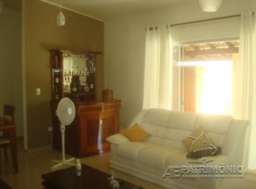 Sala 2 Ambientes · CASA EM CONDOMINIO, 4 Dormitório(s) Bairro Barreirinho