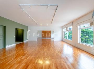 8456-20260107130738_zap.jpg · Excelente apartamento com amplos espaços e planta circular de frente para Lagoa.