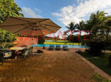 e00f1643cd8904cfa0d304078b8e8879.jpg · Sobrado de 576m² com 4 quartos