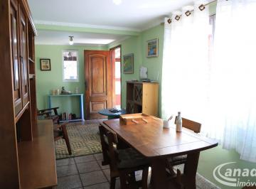 v6096a.jpg · Casa à venda no Centro com 3 quartos