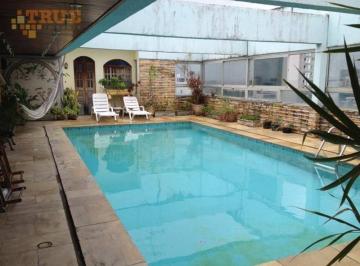 a5c5edfe03d394e3c1d134d9d6b9d2c26db8ce3c · Cobertura com piscina, na avenida boa viagem