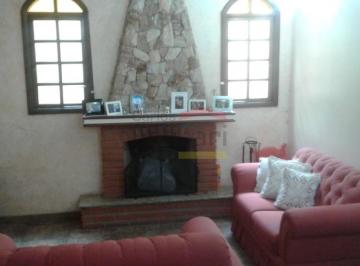 Casa · 190m² · 4 Quartos · 2 Vagas · SOBRADO EM CONDOMÍNIO - SANTA TEREZINHA