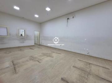Comercial · 120m² · Salão Comercial 120m². Centro de Santo André. Recém Reformado. Sem Burocracia