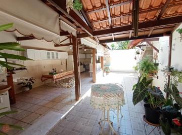 Foto 41 · Excelente casa com 280m², 3 dormitórios (1S), escritório, rancho com área de lazer e 3 vagas de gara