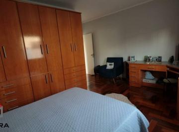 Casa · 227m² · 3 Quartos · 2 Vagas · Sobrado à venda 3 quartos 1 suíte 2 vagas Centro - São Bernardo do Campo - SP
