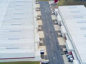 7a32f70b1ebda1599e297b069633615611b9753e · Galpão logístico e/ou industrial para alugar, 2600m² por R$ 94.120/mês - bairro das pedras - Vargem