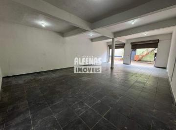 Comercial · 135m² · Loja para aluguel no Bairro Olhos D'Água