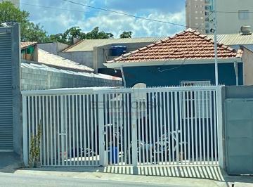 Casa · 70m² · 2 Quartos · 4 Vagas · Casa Térrea para Alugar na Mooca - 70m2 - 2 dormitórios - 2 banheiros - 4 vagas de garagem
