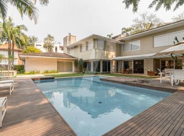 Casa · 923m² · 4 Quartos · 5 Vagas · Casa moderna e imponente no Real Parque!