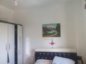 c8d15fb33b46bd9f8986529c77c88a437d82e2f1 · Casa com excelente localização.
