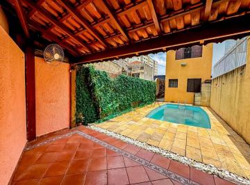 Casa · 200m² · 3 Quartos · 3 Vagas · Casa a venda no Bairro da mooca com entrada lateral