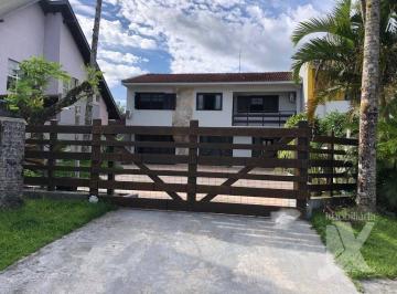 fachada · Casa com ar + 4 dorm.para alugar, 250 m² por R$ 1.400,00/dia - Atami Norte - Pontal do Paraná/PR