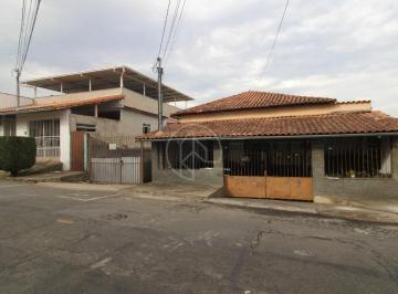 Foto 01 · 2 casas em terreno de 360 m² na Rua José Kneipp Filho em São Pedro