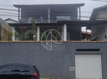 Foto 01 · Bairro Aeroporto / Duas casas quintal e possibilidades de ampliações!