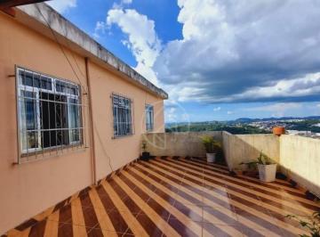 Foto 01 · Bairro Santos Dumont / DUAS CASAS espaçosas / Quintal com pomar / Agende sua visita