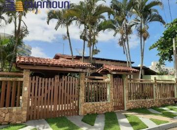 Casa 3 quartos com piscina em Guarapari na Enseada Azul/Frente · Casa 3 quartos, à venda em Guarapari na Enseada Azul.