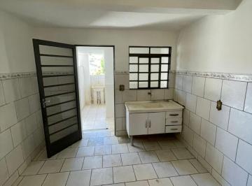 Foto 01 · Casa para locação em Braganca Paulista-SP, Vila Aparecida: 2 quartos, 1 sala, 1 banheiro, 50m² de ár