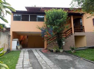 Casa · 218m² · 3 Quartos · 4 Vagas · CASA 3 QUARTOS-TAQUARA